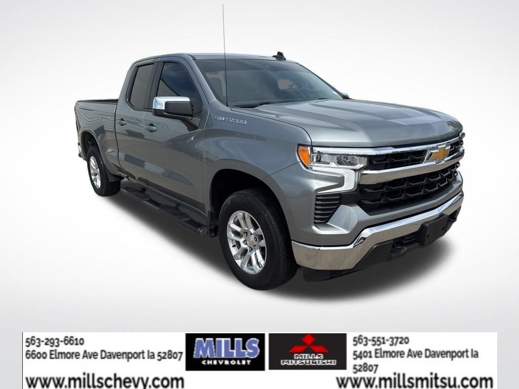 Used 2023 Chevrolet Silverado 1500 LT AWD/4WD image 7