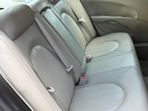 Used 2007 Buick Lucerne CXL w/ Luxury Package image 48