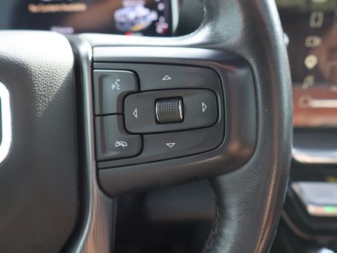 Used 2024 GMC Sierra 2500 Denali Ultimate AWD/4WD image 16