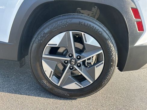 Used 2025 Hyundai Tucson SEL FWD image 37