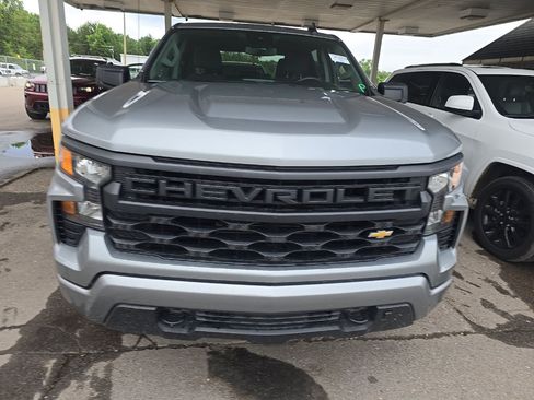 Used 2024 Chevrolet Silverado 1500 Custom AWD/4WD image 8