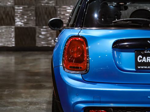 Used 2017 MINI Cooper S FWD image 41
