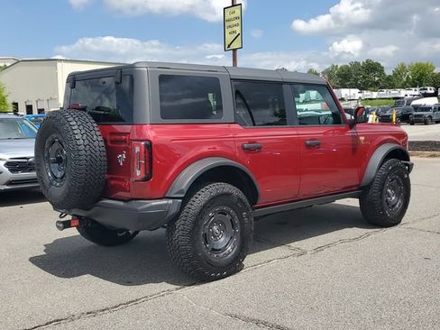 Used 2025 Ford Bronco Badlands AWD/4WD image 6
