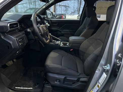 New 2026 Toyota Tacoma SR5 image 17