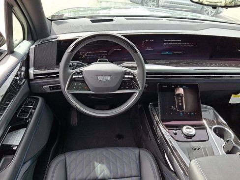 New 2026 Cadillac Escalade IQ Sport 1 w/ LPO, ONYX Package image 7