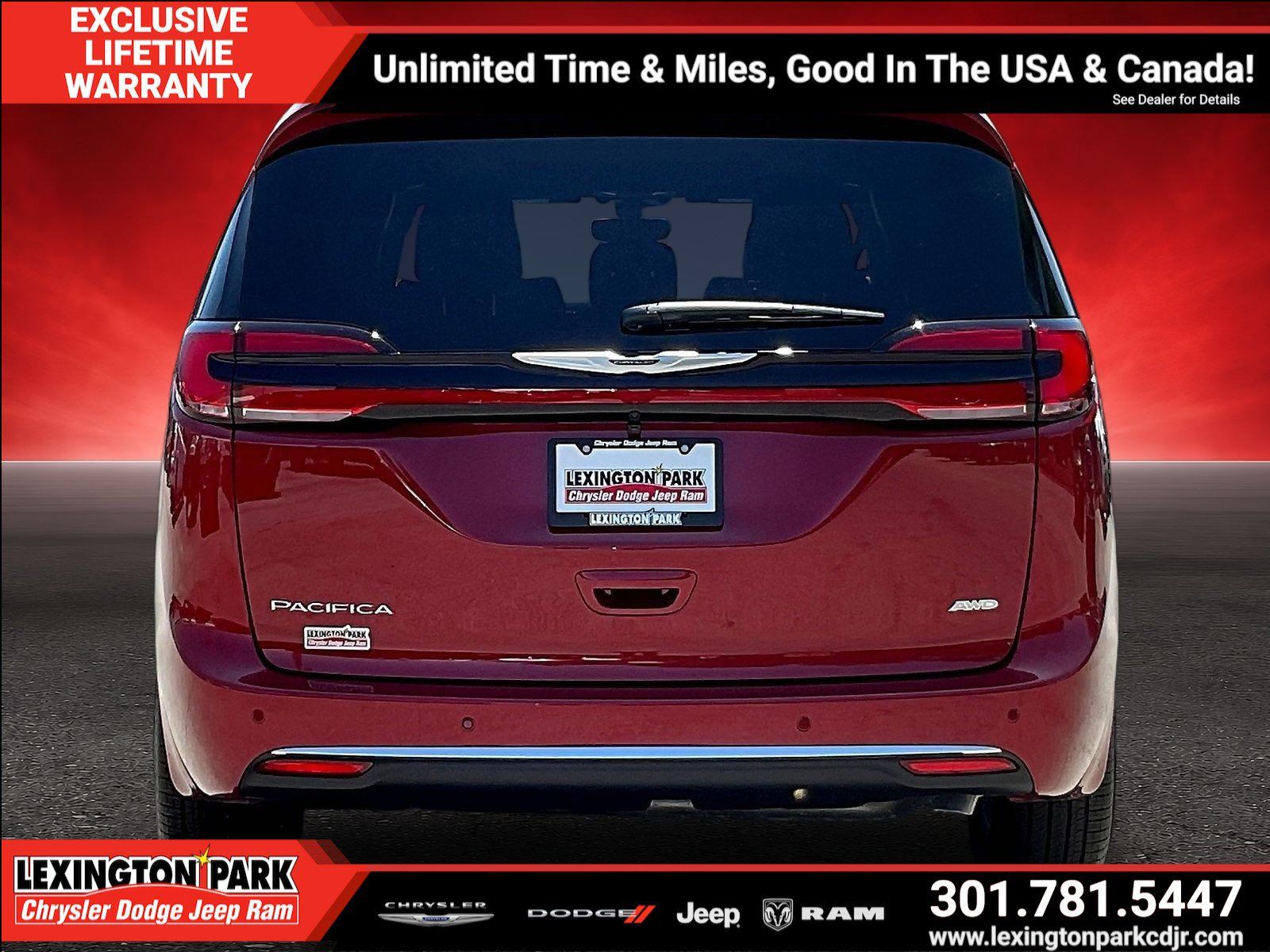 New 2026 Chrysler Pacifica Select AWD/4WD image 4