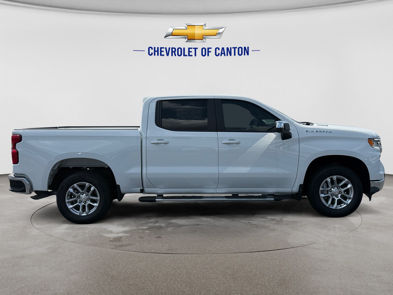 Used 2026 Chevrolet Silverado 1500 LT RWD image 4