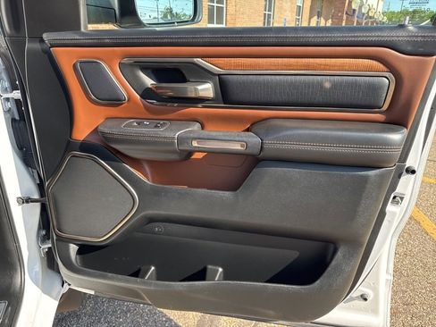 Used 2020 RAM 1500 Longhorn AWD/4WD image 13