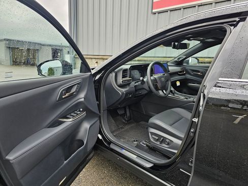 New 2026 Toyota Crown Signia w/ Advanced Technology Package image 11