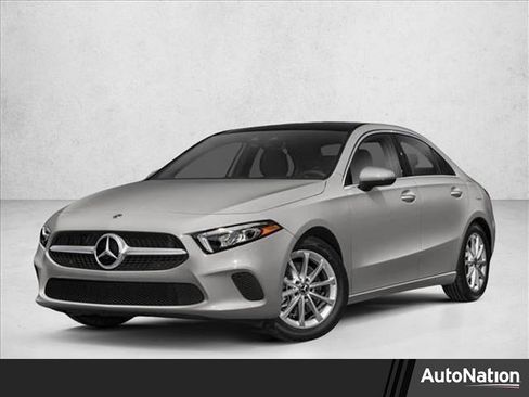 Used 2020 Mercedes-Benz A 220 image 1