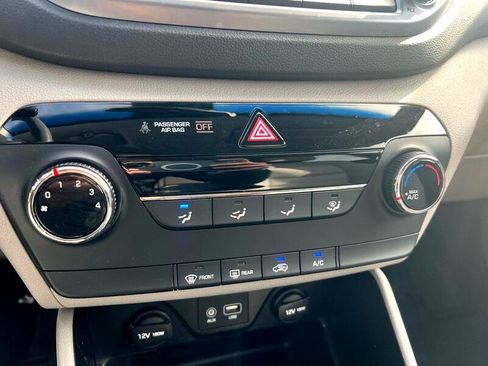 Used 2017 Hyundai Tucson SE image 24