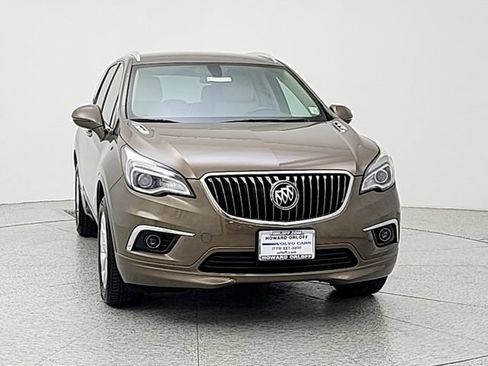 Used 2017 Buick Envision Essence FWD image 2