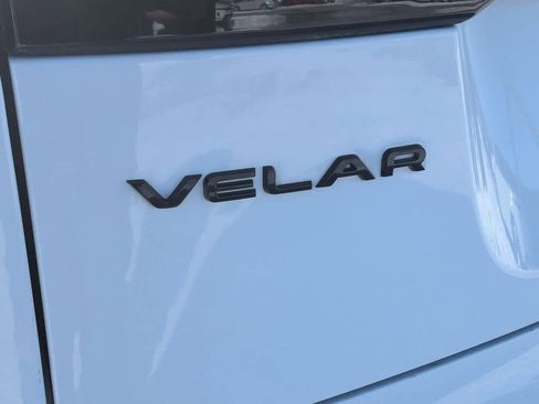 Used 2024 Land Rover Range Rover Velar S image 11