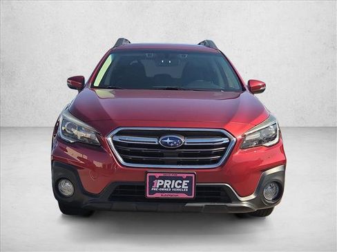 Used 2019 Subaru Outback 2.5i Limited AWD/4WD image 2