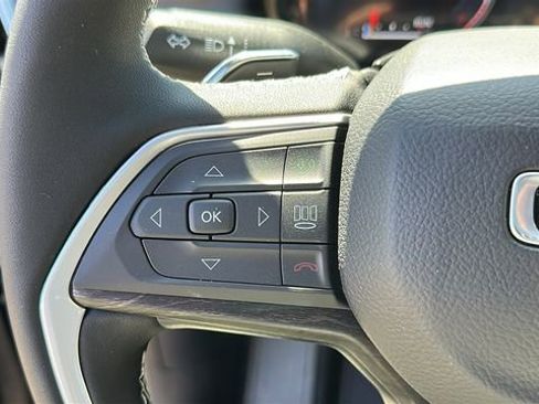 New 2026 Jeep Grand Cherokee L Limited AWD/4WD image 13