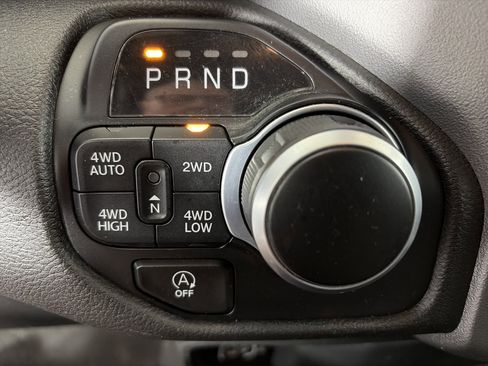 Used 2022 RAM 1500 Big Horn AWD/4WD image 26