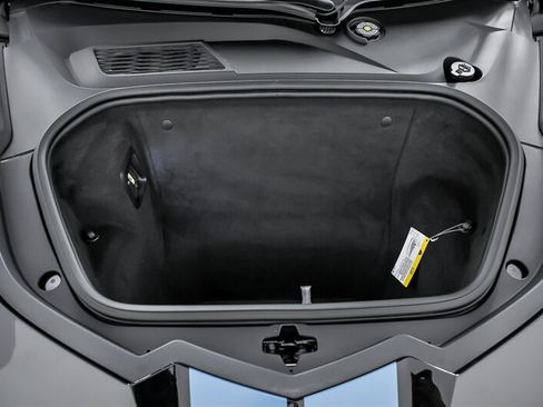 Used 2023 Chevrolet Corvette Stingray Premium Conv w/ Z51 Performance Package RWD image 17