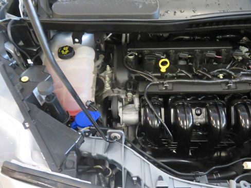 Used 2016 Ford Transit Connect XL image 48