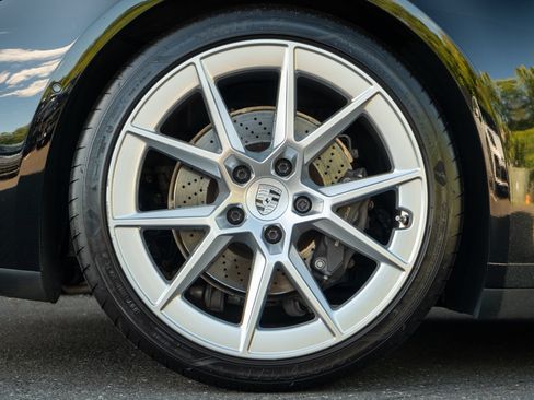 Certified 2025 Porsche 911 Carrera RWD image 14