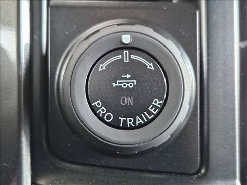 Used 2022 Ford F150 XLT w/ Equipment Group 302A High AWD/4WD image 22