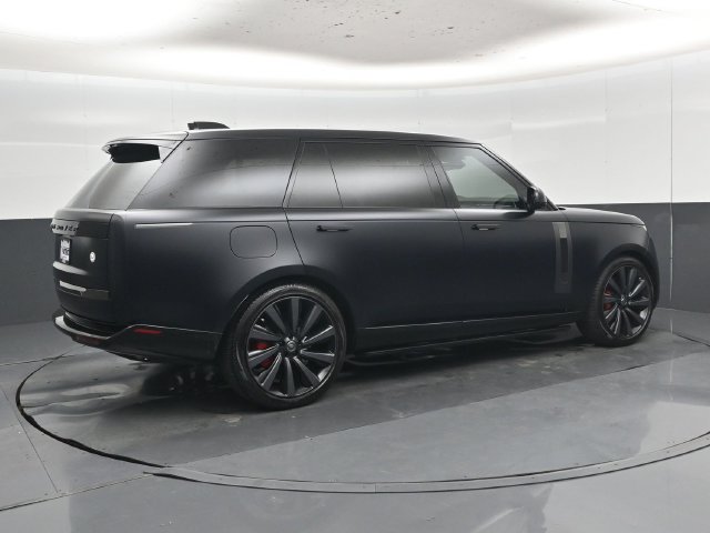 Used 2024 Land Rover Range Rover SV AWD/4WD image 33