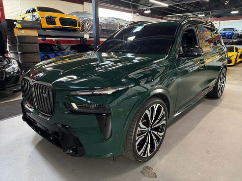 Used 2024 BMW X7 M60i w/ Executive Package AWD/4WD image 8