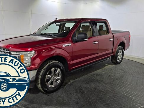 Used 2019 Ford F150 XLT w/ Equipment Group 302A Luxury image 4