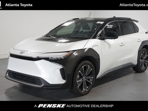 Used 2024 Toyota bZ4X FWD image 1
