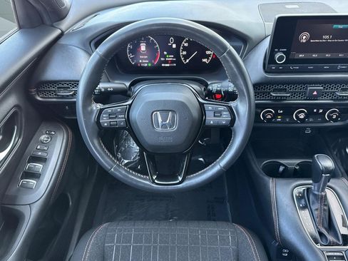 Used 2025 Honda HR-V Sport image 30