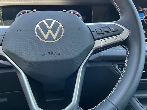 New 2026 Volkswagen Tiguan SE AWD/4WD image 21