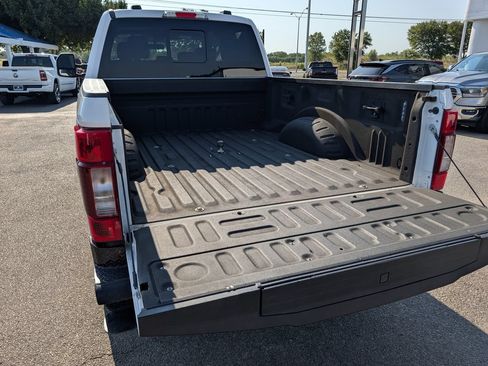 Used 2020 Ford F250 Lariat w/ Lariat Ultimate Package AWD/4WD image 29