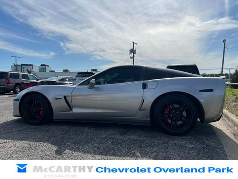Used 2006 Chevrolet Corvette Z06 w/ Preferred Equipment Group RWD image 5