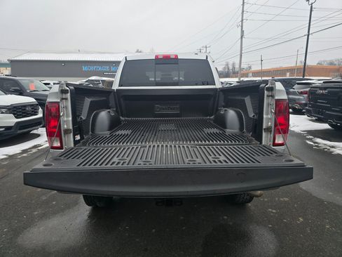 Used 2011 RAM 2500 SLT image 16