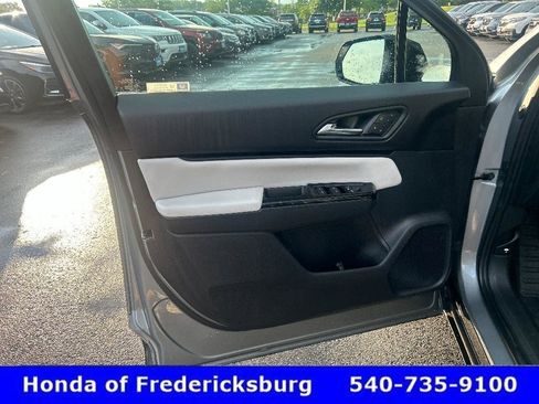 Used 2025 Honda Prologue Elite image 9