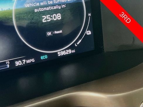 Certified 2023 Kia Sorento SX Prestige w/ Panoramic Sunroof Package AWD/4WD image 13