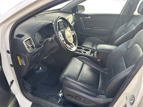 Used 2021 Kia Sportage EX w/ EX Technology Package image 10