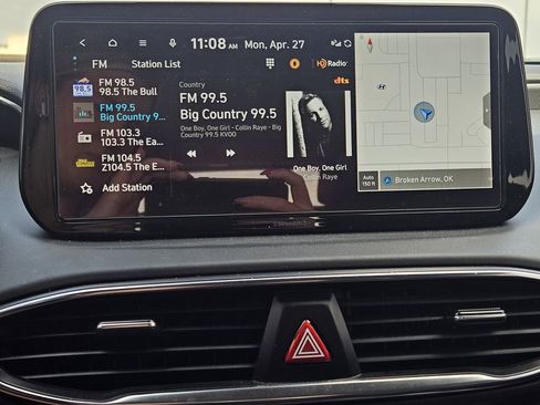 Certified 2023 Hyundai Santa Fe SEL FWD image 11