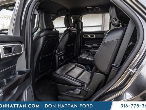 Used 2020 Ford Explorer XLT w/ Equipment Group 202A AWD/4WD image 16