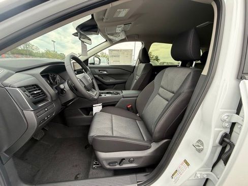 New 2026 Nissan Rogue SV image 12