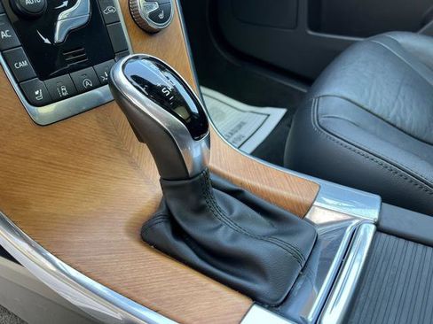 Used 2017 Volvo XC60 T5 Inscription w/ Advanced Package image 27