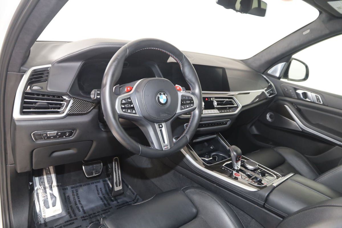 Used 2023 BMW X5 M w/ Executive Package AWD/4WD image 31