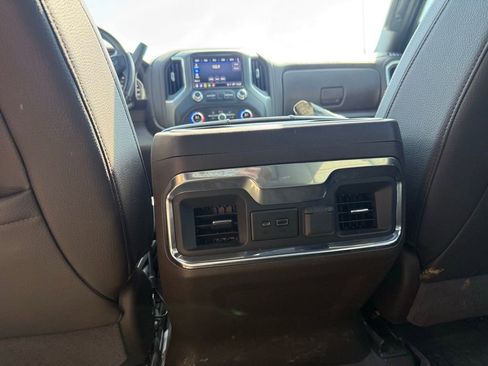 Used 2022 GMC Sierra 2500 Denali w/ Denali Ultimate Package image 25