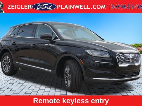 Used 2022 Lincoln Nautilus AWD w/ Premium Package image 7
