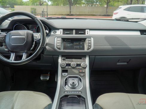 Used 2016 Land Rover Range Rover Evoque HSE Dynamic image 16