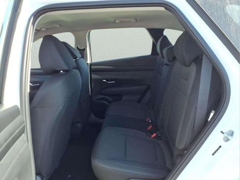 New 2026 Hyundai Tucson SE FWD image 11