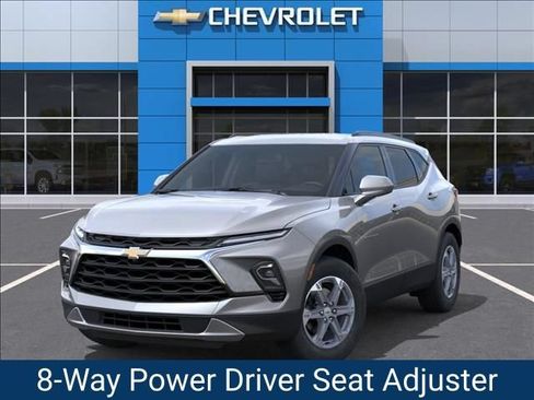 New 2026 Chevrolet Blazer LT w/ Convenience Package FWD image 6