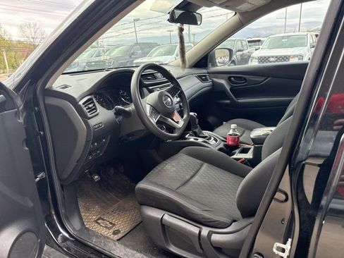 Used 2020 Nissan Rogue S image 3