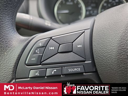 Used 2025 Nissan Kicks Play S FWD image 6