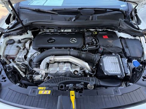 Certified 2025 Mercedes-Benz GLA 250 image 13