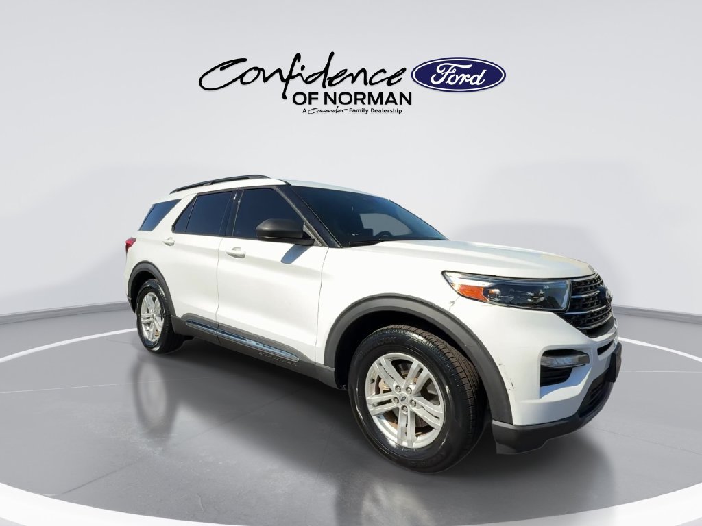 Used 2020 Ford Explorer XLT w/ Equipment Group 202A RWD image 2
